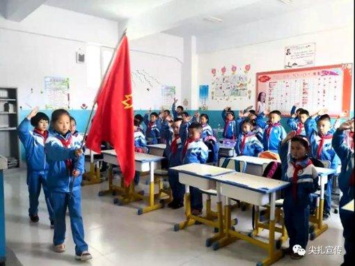 “社区春晚”让居民看过瘾