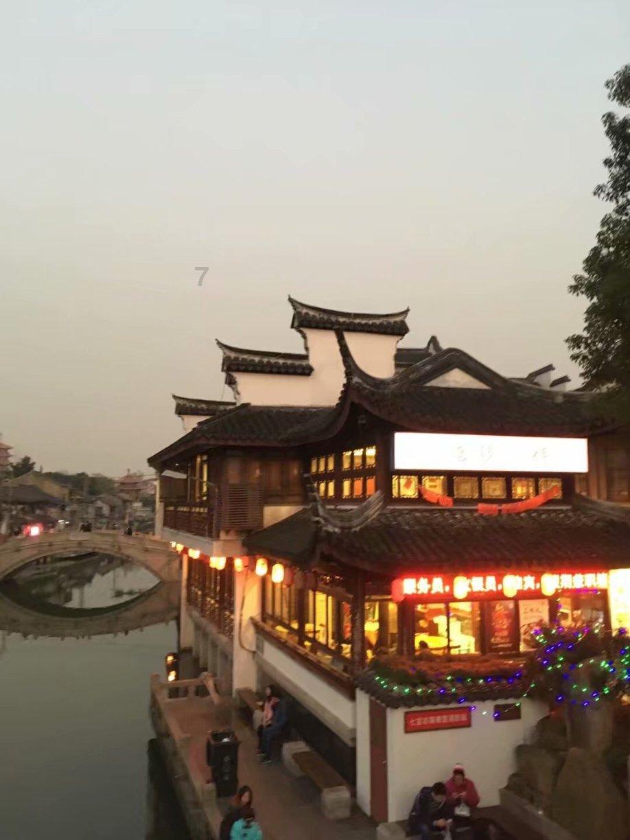 苏菲亚的婚纱
